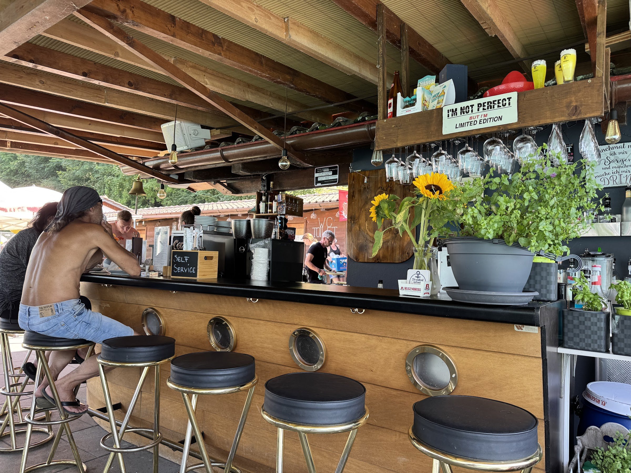 Strandbad & Camping Schoren (Iseltwald - Lake Brienz)